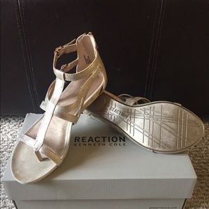 Kenneth Cole Reaction Sandals